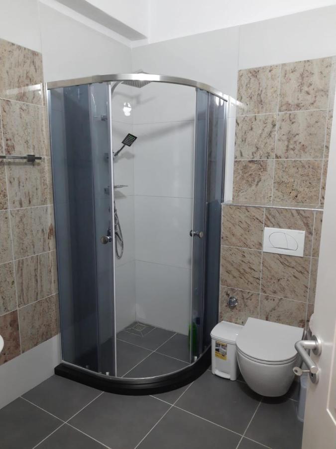 Fishta Q5, 21 Apartment